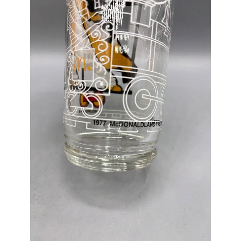 Vintage 1977 McDonalds Action Series Hamburglar Glass Collector‎ Tumbler 5.5